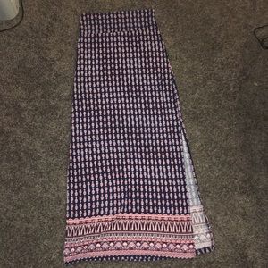 Patterned maxi skirt